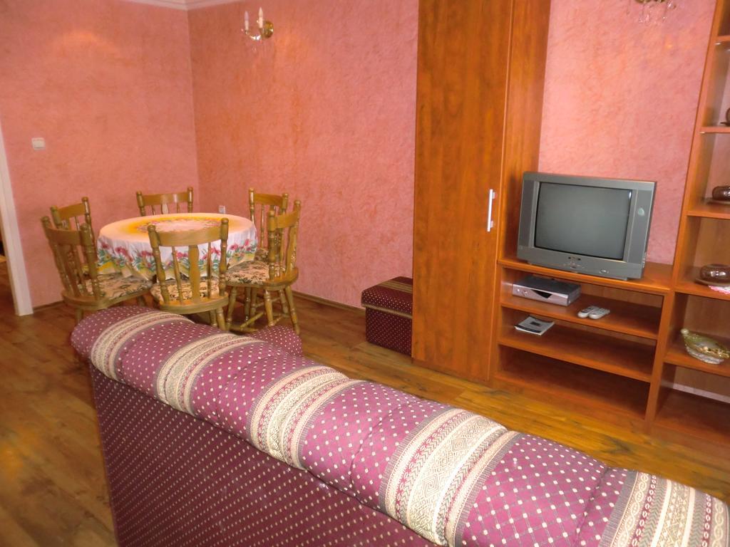 Apartments Markas Malinska Exterior photo